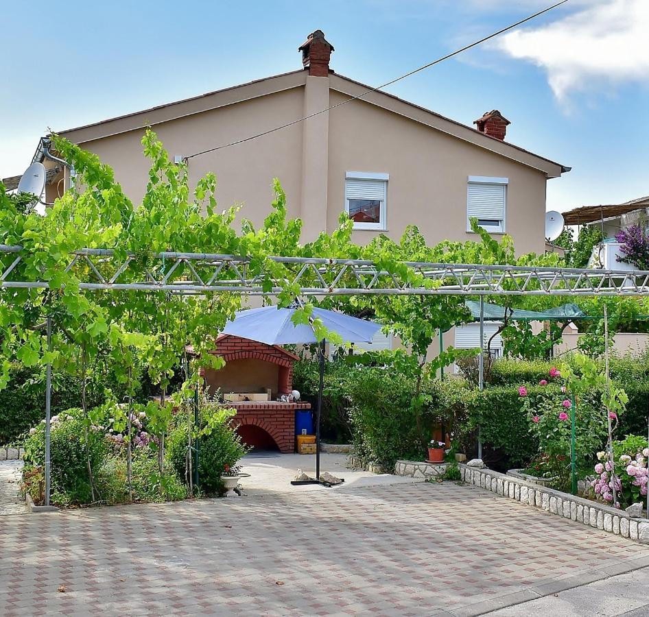 Apartmani Danijela Lopar Bagian luar foto