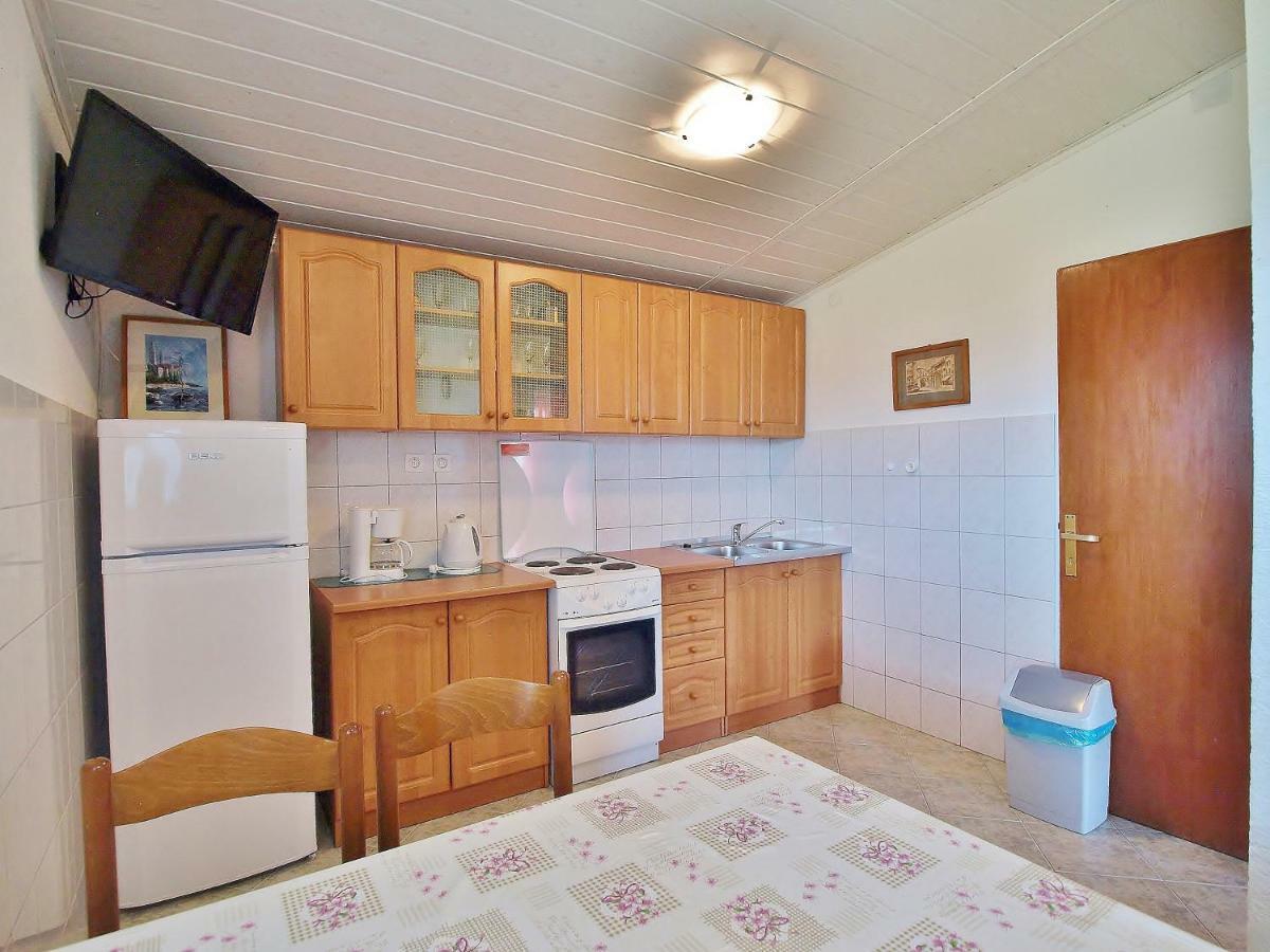 Apartmani Danijela Lopar Bagian luar foto